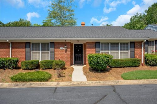 804 Dunwoody Chace, Atlanta, GA, 30328-6010 | Card Image