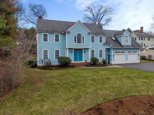 27 Summerfield Rd, Amherst, MA, 01002-3468 | Card Image