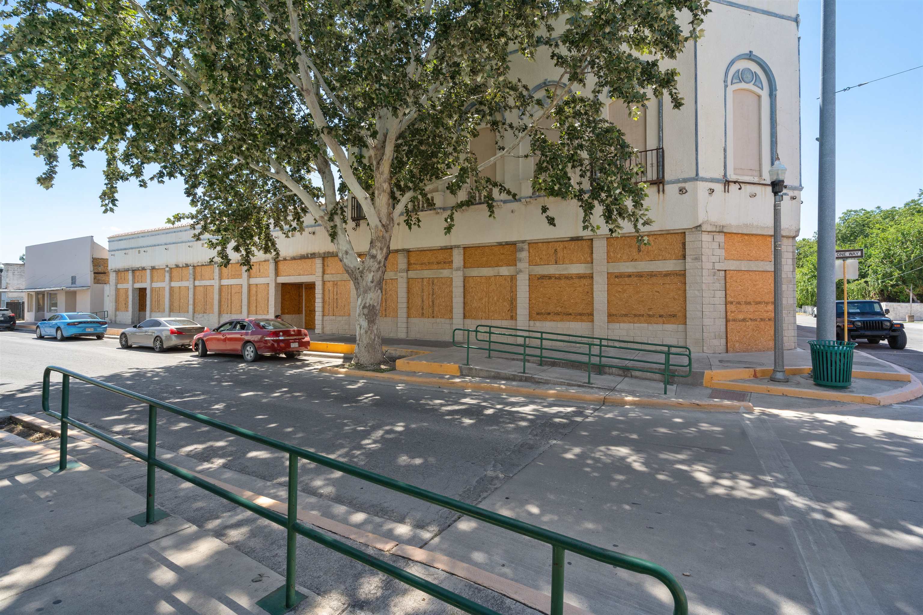 Commercial Sale in Del Rio 3
