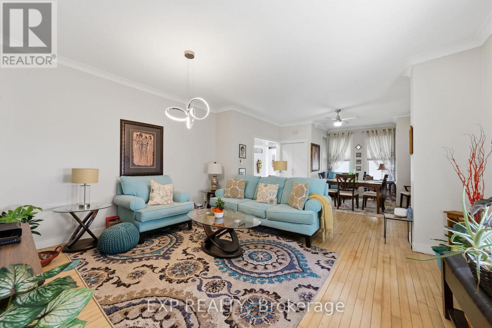 Residential in Woodstock (Woodstock - North) 4