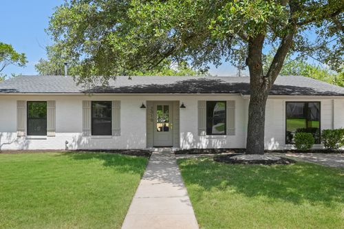 7010 Miranda Dr, Austin, TX, 78752-3122 | Card Image