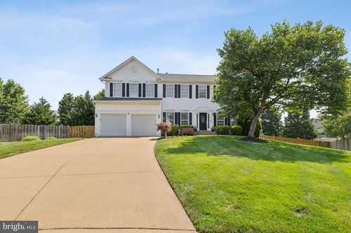 8899 Tenbury Ct, BRISTOW, VA, 20136-2016 | Card Image