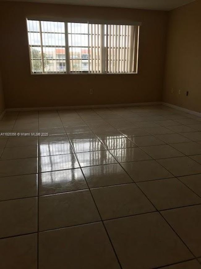 APT-429 - 6960 Nw 186 Th St, Condo with 1 bedrooms, 1 bathrooms and null parking in Hialeah FL | Image 10
