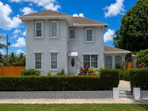 429 Greenbriar Dr, West Palm Beach, FL, 33403-2620 | Card Image