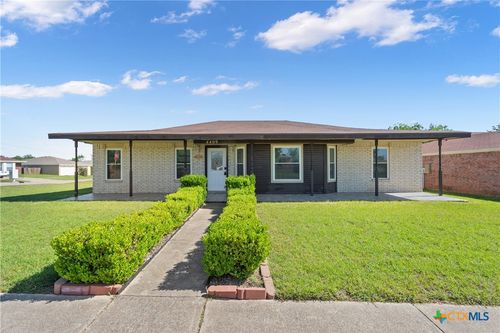 4409 Beach Ball Dr, Killeen, TX, 76549-4320 | Card Image
