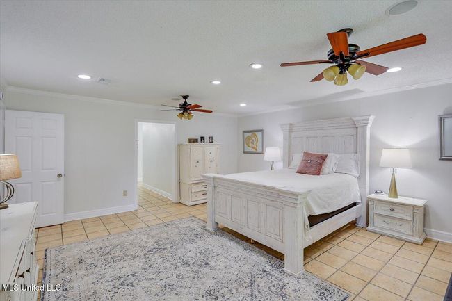 24-110 Stonington Ct | Image 24