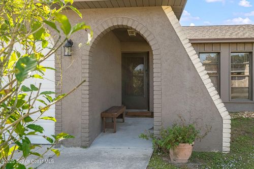 115 Angelo Rd Se, Palm Bay, FL, 32909-3654 | Card Image