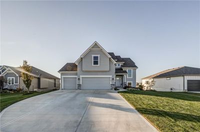 21131 W 186th Terrace, House other with 5 bedrooms, 3 bathrooms and null parking in Spring Hill KS | Image 2