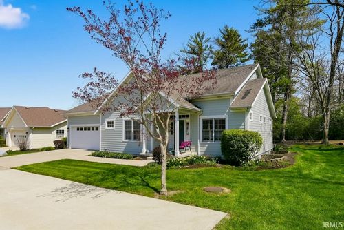 4200 W Windy Meadows Ct, Muncie, IN, 47304-3596 | Card Image