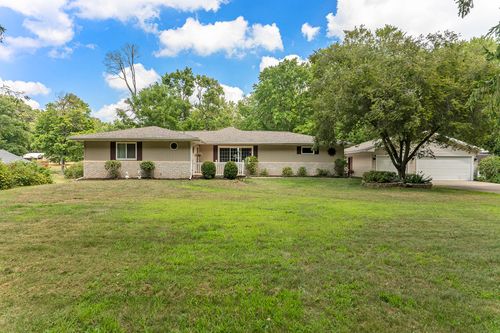 10796 W H Ave, Kalamazoo, MI, 49009-8588 | Card Image