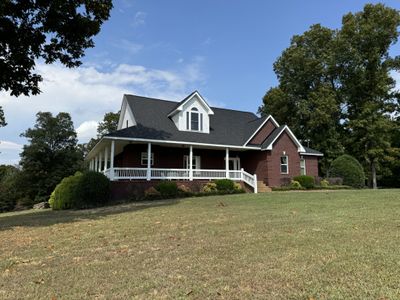 1709 Holland Rd, House other with 3 bedrooms, 2 bathrooms and null parking in Lafayette TN | Image 1