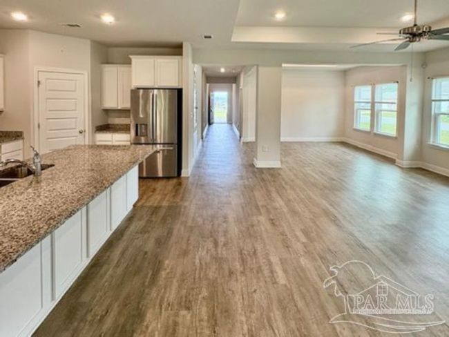 8177 Majestic Cypress Dr, House other with 4 bedrooms, 4 bathrooms and 4 parking in Milton FL | Image 8