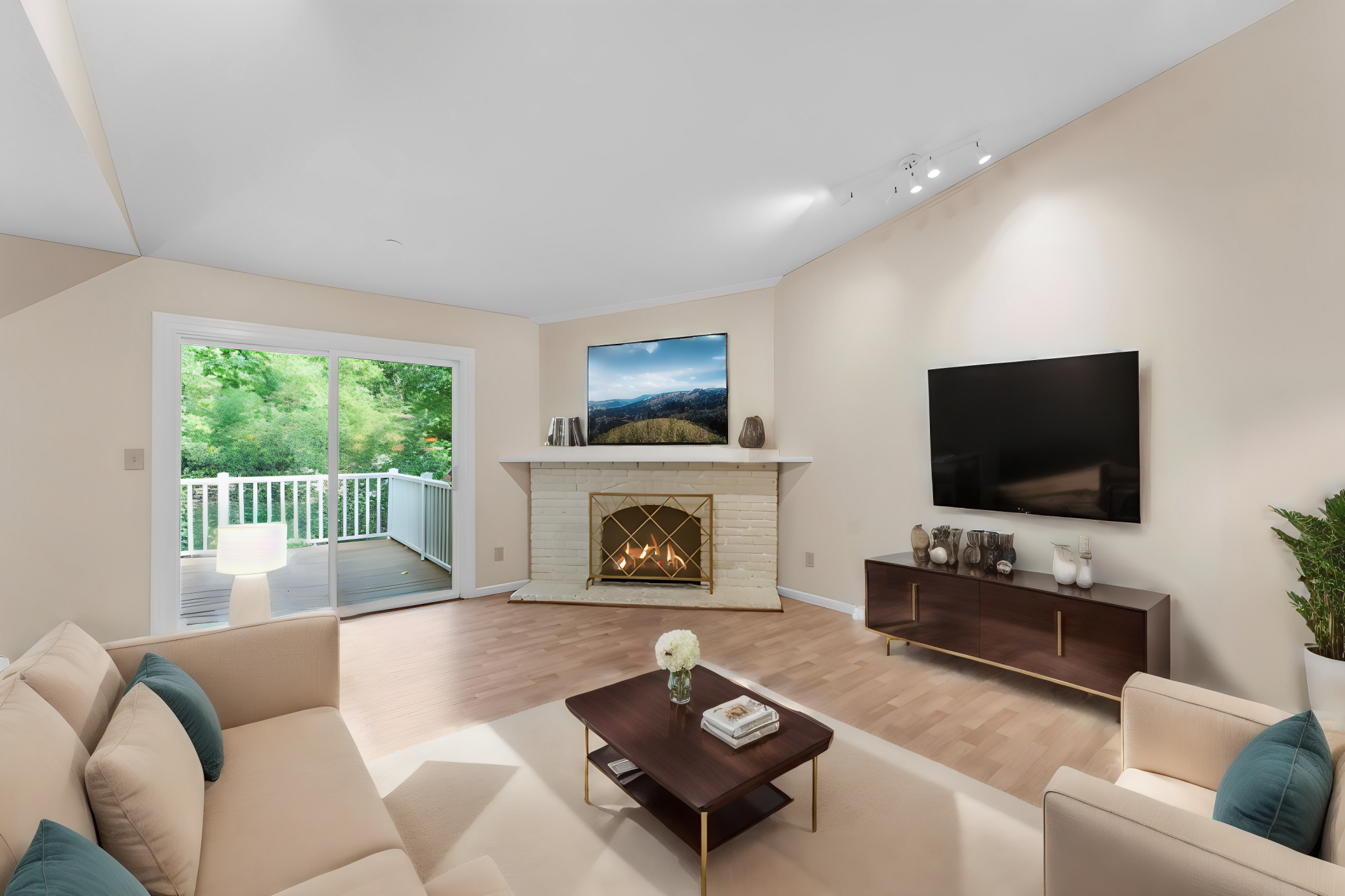 Garden Dr, Burnsville, MN 55337