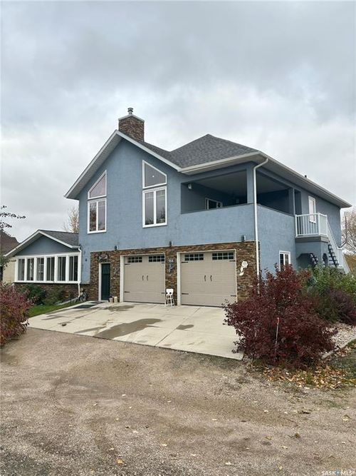 964 Whitesand Ave, Buchanan, SK, S0A0L1 | Card Image