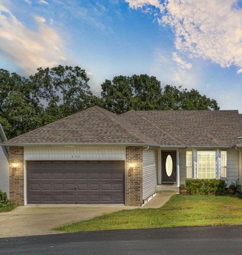 456 Woodland Dr E, Branson, MO, 65616-9866 | Card Image