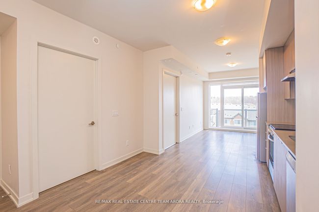 417 - 58 Sky Harbour Dr, Condo with 1 bedrooms, 1 bathrooms and 1 parking in Brampton ON | Image 7