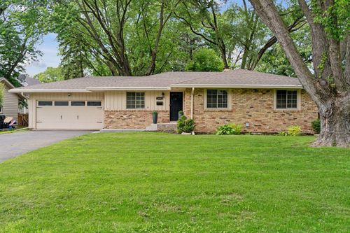 5624 Dale Ave, Edina, MN, 55436-2469 | Card Image