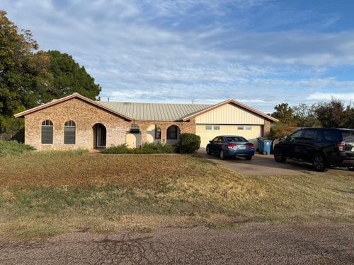 10094 Cottontail Ln, San Angelo, TX, 76901-6710 | Card Image