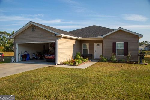 469 Lakeside Cir, Baxley, GA, 31513-9177 | Card Image