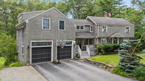 23 Ivie Rd, Cape Elizabeth, ME, 04107-1707 | Card Image