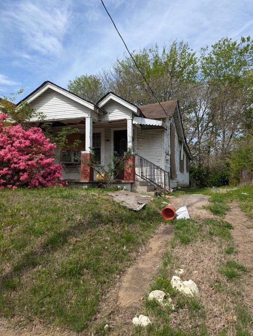 915 Annie St, Memphis, TN, 38107-4234 | Card Image