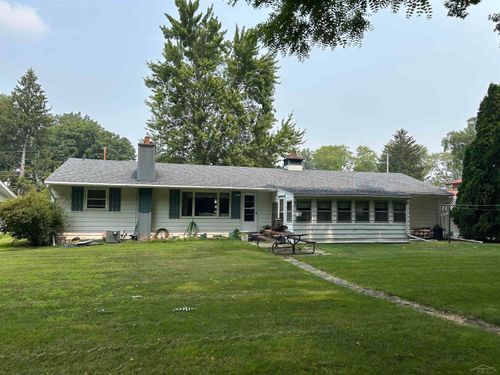 3370 Woodland Ct, Saginaw, MI, 48601-5942 | Card Image