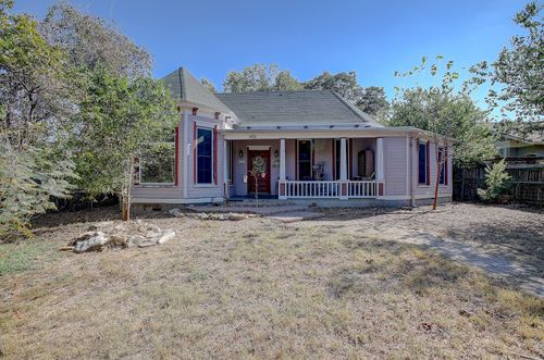 905 S Walnut St, Georgetown, TX, 78626-6030 | Card Image