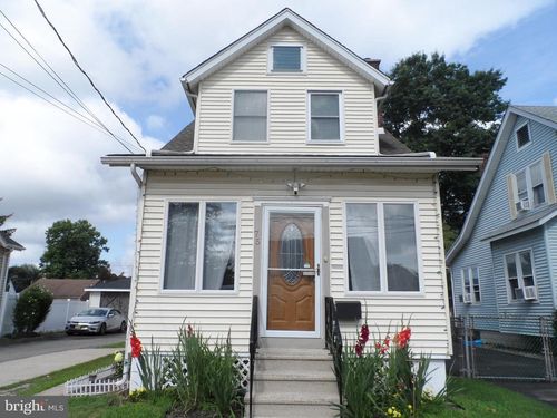 75 Reed Ave, HAMILTON, NJ, 08610-6305 | Card Image