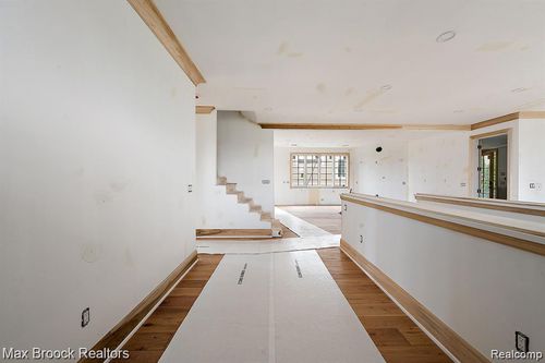 1395 Northlawn Blvd, Birmingham, MI, 48009-5007 | Card Image