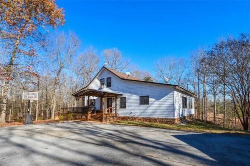 731 Brewer Rd, Lula, GA, 30554-4107 | Card Image