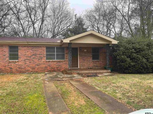 110 Pineland St, Daingerfield, TX, 75638-1430 | Card Image