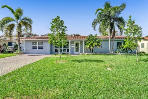 1005 Se 9th Ave, Deerfield Beach, FL, 33441-7030 | Card Image