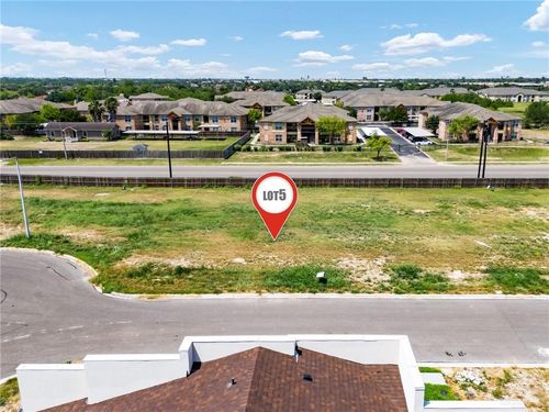 2002 Hole No 6 St, Mission, TX, 78572-1314 | Card Image