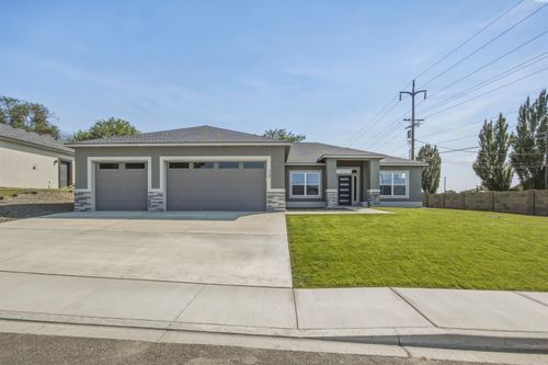 3133 Road 71st Place, Pasco, WA, 99301 | Card Image