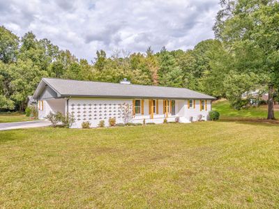 406 Dalewood Drive, Home with 3 bedrooms, 2 bathrooms and null parking in Dalton GA | Image 3