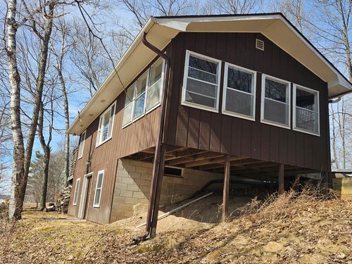 2152 E Round Lake Ln, Luck, WI, 54853-2011 | Card Image