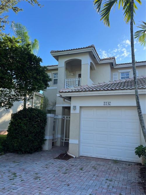 2247-2247 Nw 171st Ter, Pembroke Pines, FL, 33028-2053 | Card Image