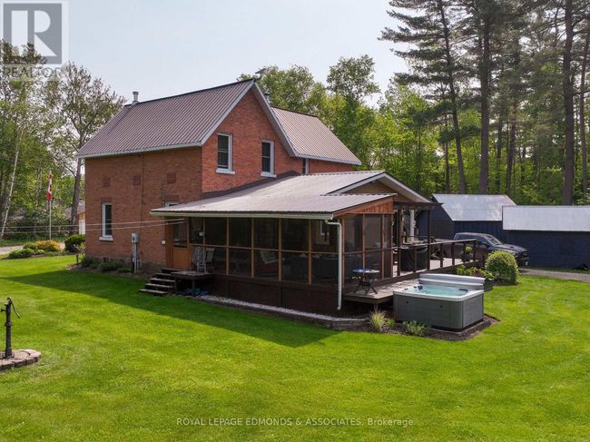 1077 Allan Rd, House other with 3 bedrooms, 2 bathrooms and 6 parking in Deep River ON | Image 31