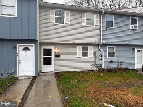 658 Tara Dr, SICKLERVILLE, NJ, 08081-2733 | Card Image