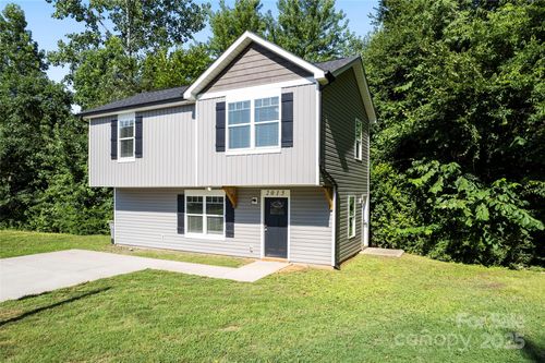 2015 Brantley Creek Dr, Kannapolis, NC, 28083-4105 | Card Image