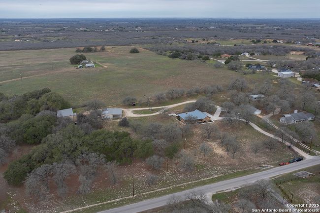 172 Home Pl, House other with 3 bedrooms, 2 bathrooms and null parking in Adkins TX | Image 41