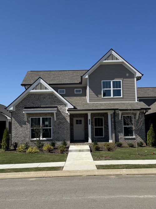 7207 Maddenwood Ln, Hermitage, TN, 37076-2457 | Card Image