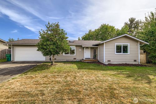6410 58th St Ne, Marysville, WA, 98270-9530 | Card Image