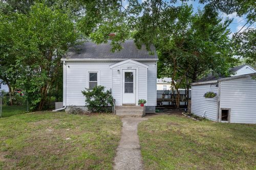 1872 Fayette Ave, Beloit, WI, 53511-3651 | Card Image