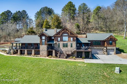 124 Overlook Way, Vonore, TN, 37885-4300 | Card Image