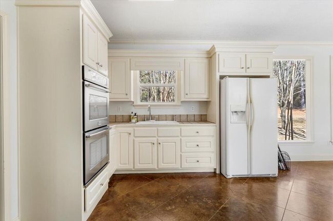 41-Kitchen | Image 41