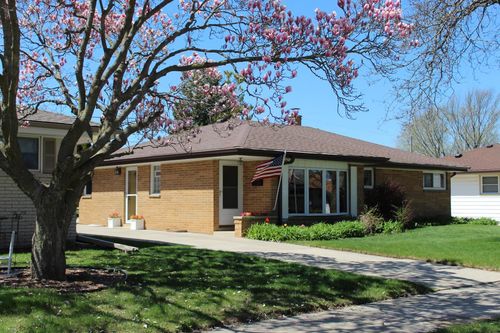 6017 S Delaware Avenue Avenue, Cudahy, WI, 53110 | Card Image