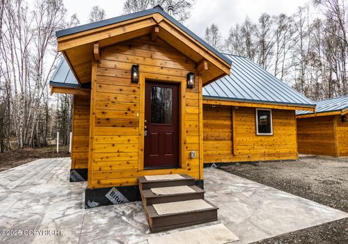 60-21535 E Quarah Lake Ave, Talkeetna, AK, 99676 | Card Image