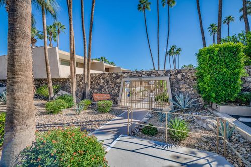 unit-7-197 W Via Lola, Palm Springs, CA, 92262-4382 | Card Image