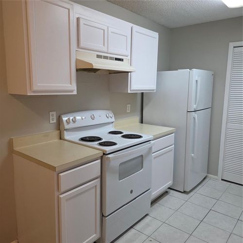 unit-102-2030 Cascades Blvd, KISSIMMEE, FL, 34741-3448 | Card Image